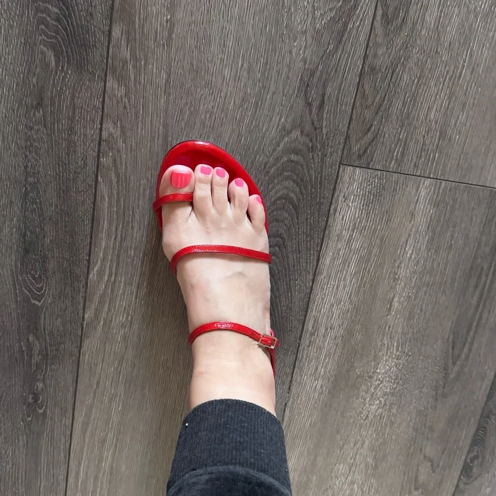 NEW Tamara Mellon $695 Leather Red Strappy Sandals Size 37